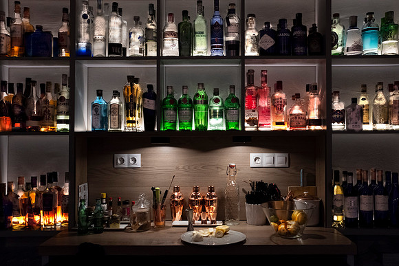 Low light and drinks
